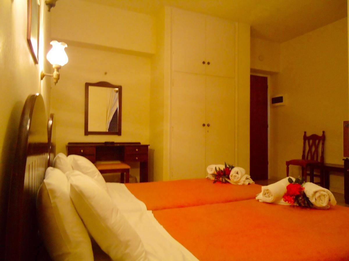 Ccb Bruskos Hotel Agios Georgios  Eksteriør billede