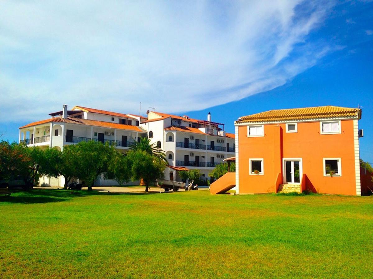 Ccb Bruskos Hotel Agios Georgios  Eksteriør billede